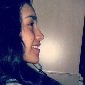 Meet your Posher, Abril